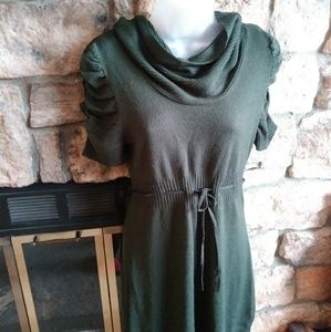 Adorable green cowl neck sweater dress💞